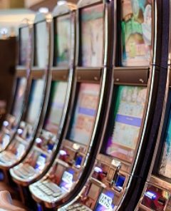 9641 Slot e scommese, Rien ne va plus - gambling-602976_1920